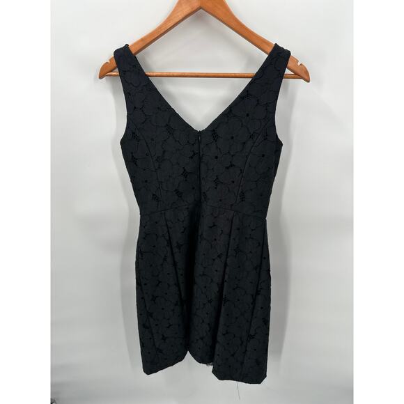 TRINA TURK NWT Black Lace Kianna Fit & Flare Dress // 6 - Picture 10 of 11